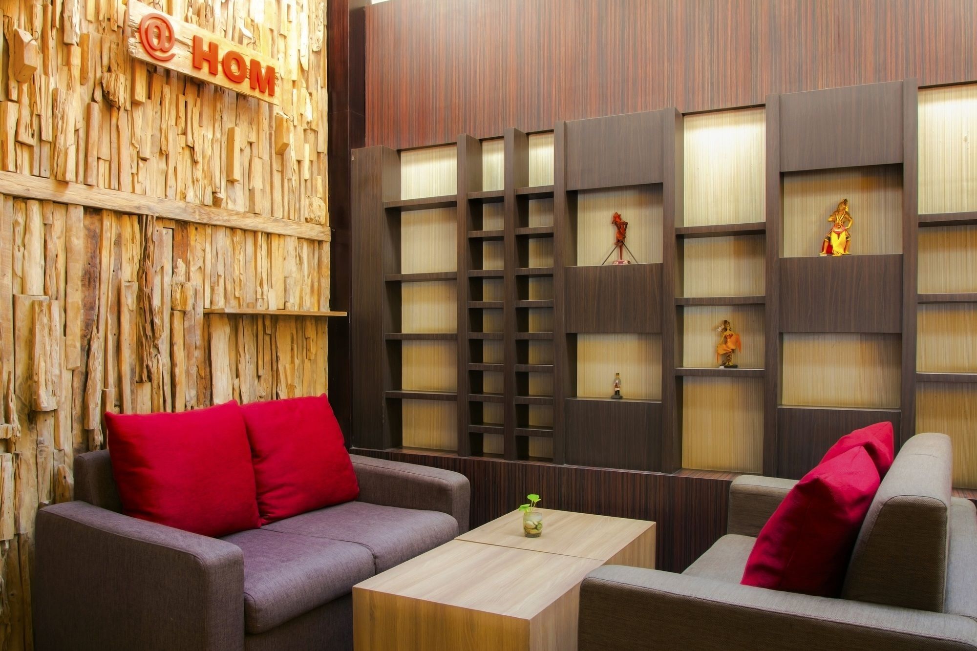Luxury Malioboro Hotel Yogyakarta Exterior photo